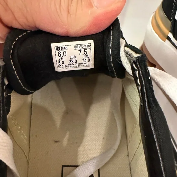 Vans Stacked Platform Sneakers - Picture 4 of 7